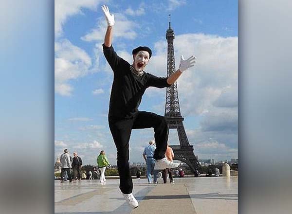 JJ the Mime in front of the Eiffel Tower in Paris