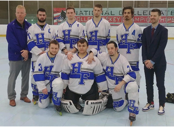 Group photo of HFC Roller Hockey Club 