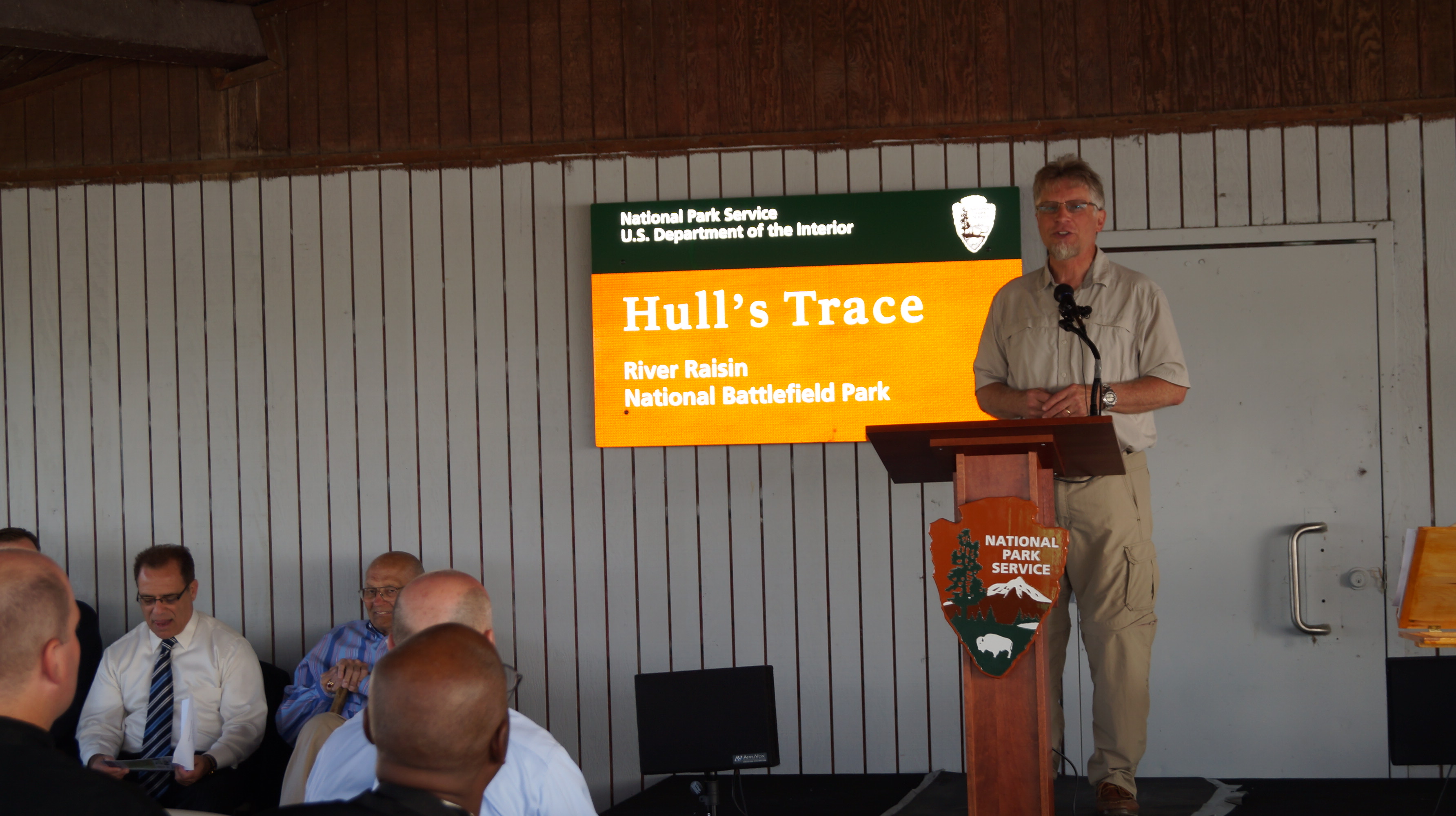 Hull's trace ceremony