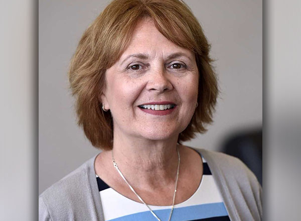 A headshot of Victoria Swiencicki. 
