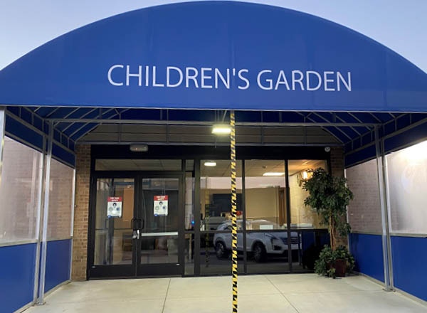 An image of the entrance to the Children's Garden.