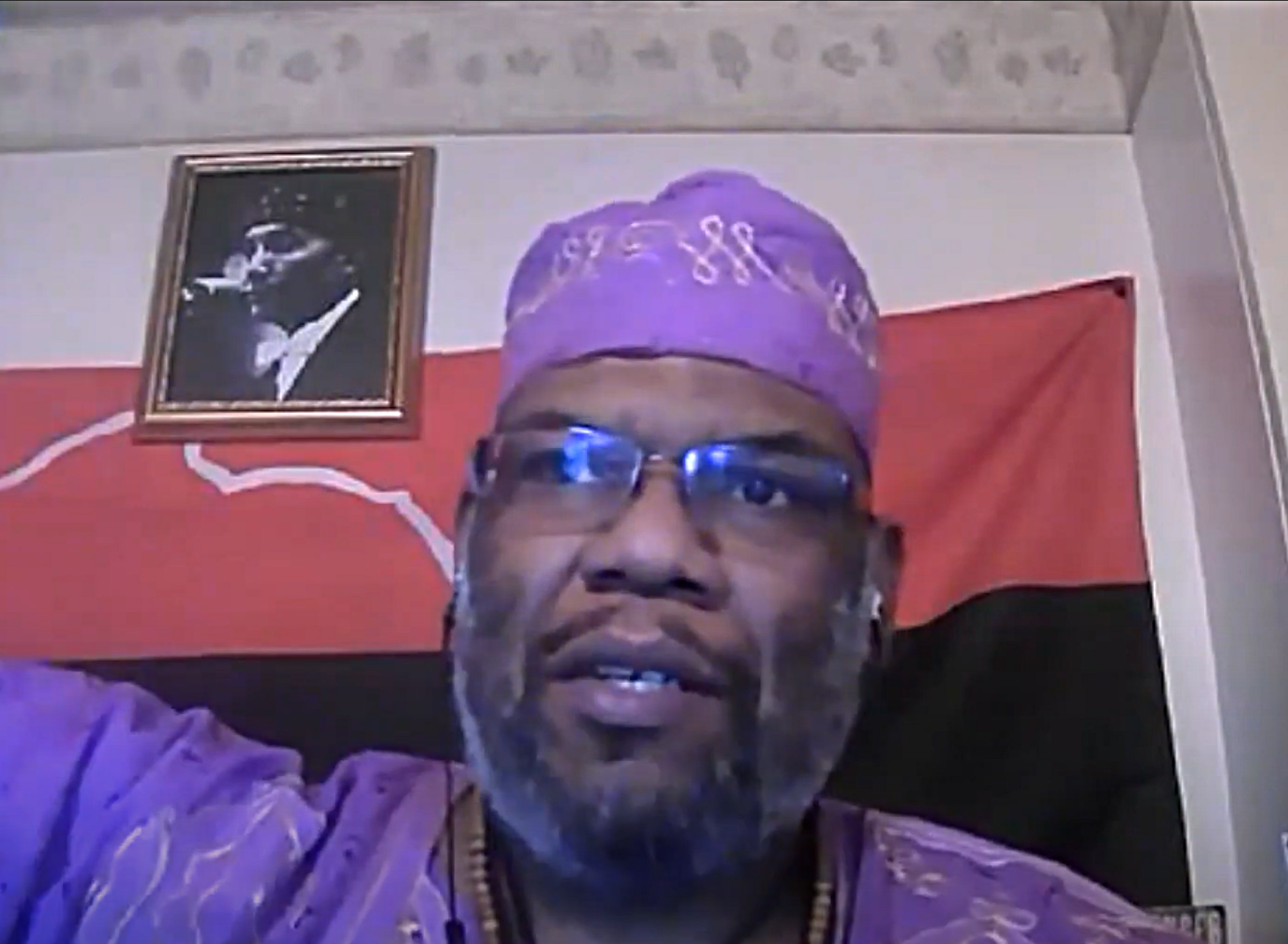 Dr. Kalvin DaRonne Harvell teaching