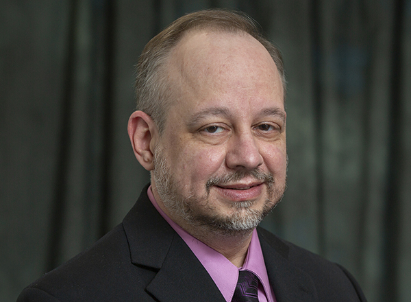 Headshot of Larry Smyrski