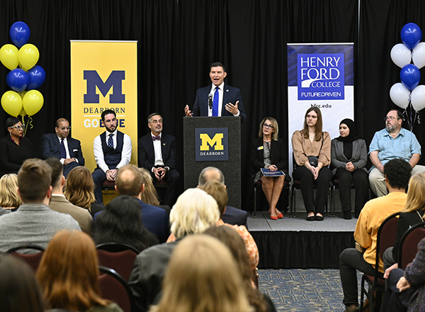 HFC President Russ Kavalhuna leads the event speakers.