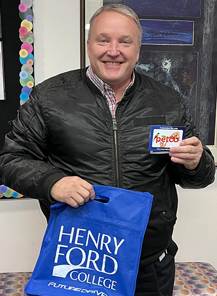 Guy Lotowicz won a $25 Petco gift card. 