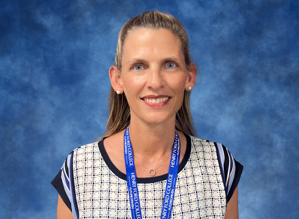 Headshot of Angie Church