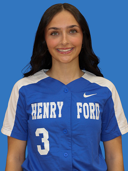 Headshot of Caitlyn Bowser