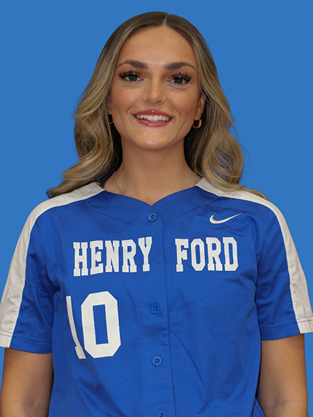 Headshot of Nichole Pinkoson