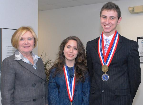 Dr. Mee, Kelcie, Amir