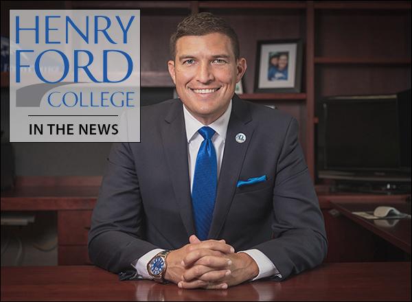 Photo of Kavalhuna in his office