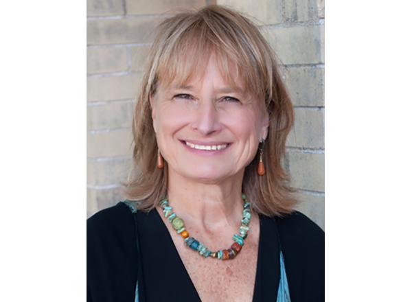 headshot of Janice Fialka