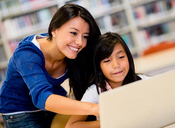 Mother, daughter, computer