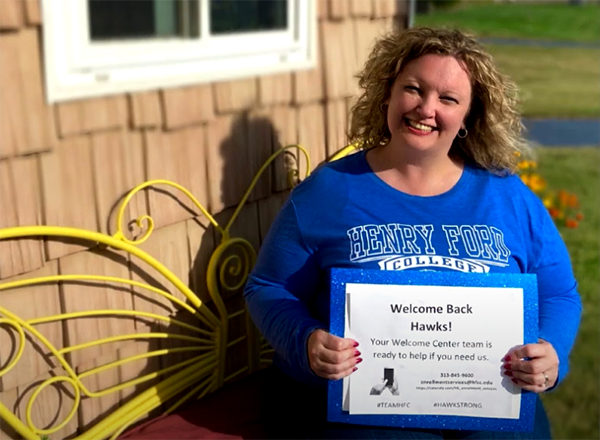 Nikole Ford-Kondraciuk welcomes students to HFC for fall semester.