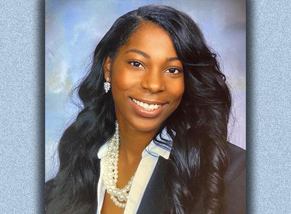 A headshot of Kierra Scott.