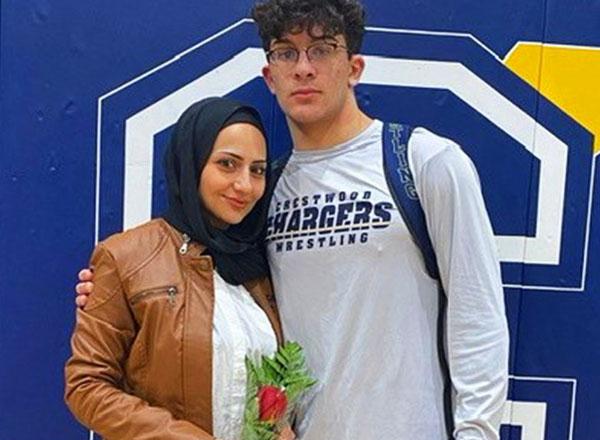 A picture of Mirvat and Mohamad Hakim.