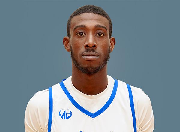 A headshot of D'Quarion Cole.