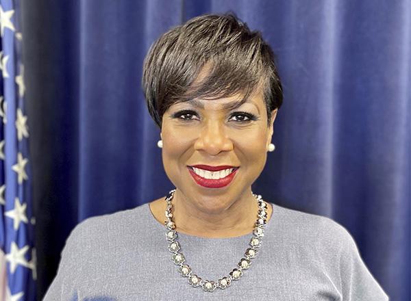 Headshot of Dawn Ison