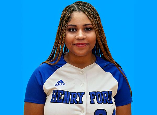 A headshot of Jada Oliver.