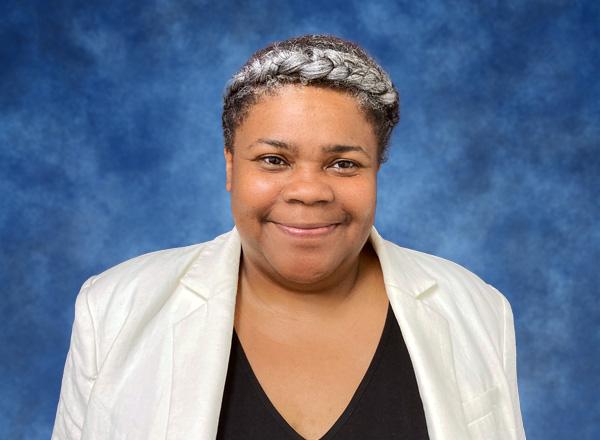 Headshot of Volanda Harrison